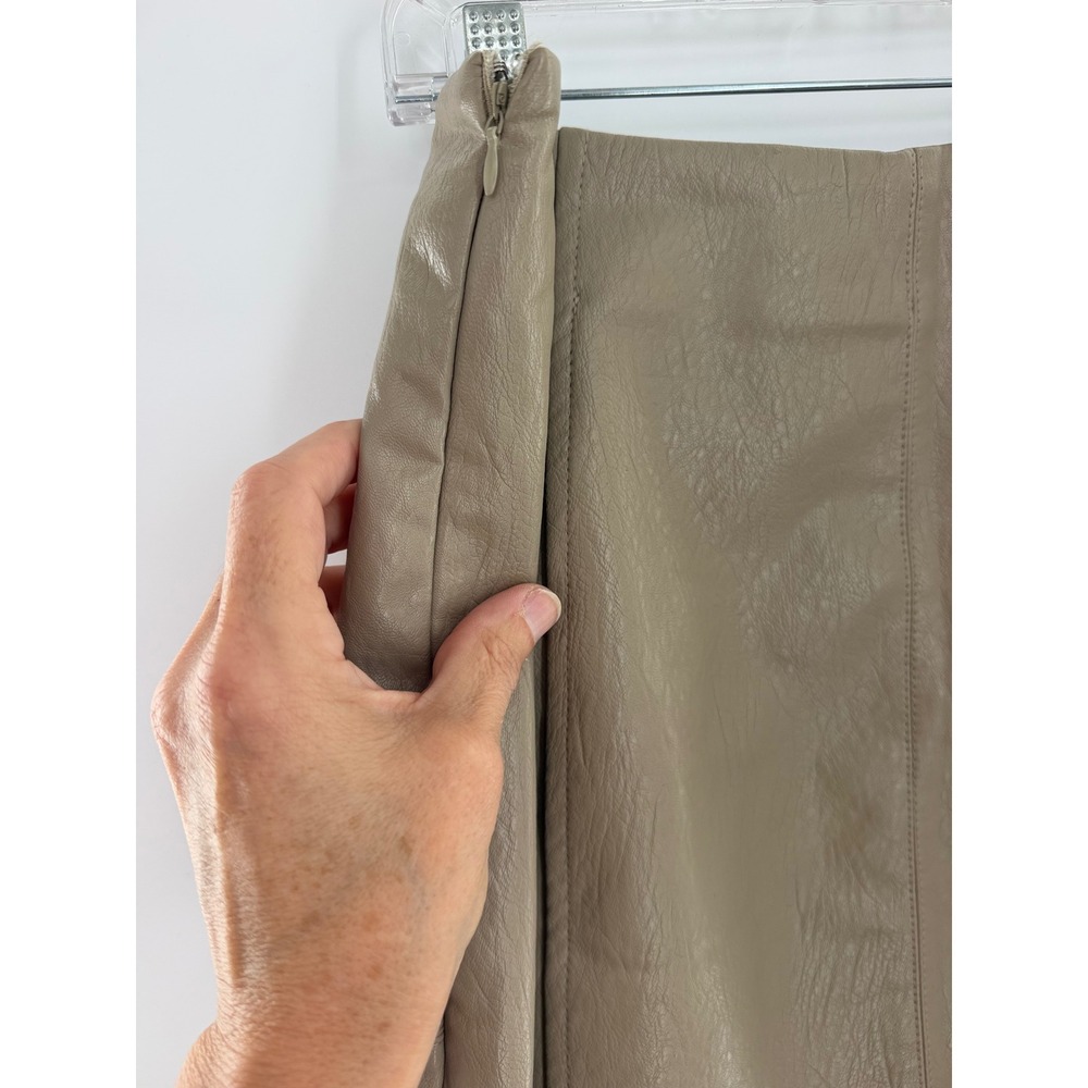 Bluivy Tan Faux Leather Mini Skirt Beige Panelled Contemporary Womens L - Picture 8 of 8